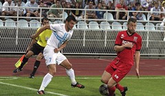 Video: Pred osam tisuća navijača Riječani u prvom susretu osigurali prolaz