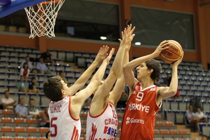 Turska jača od Hrvatske, u drugi krug vjerojatno s drugog mjesta