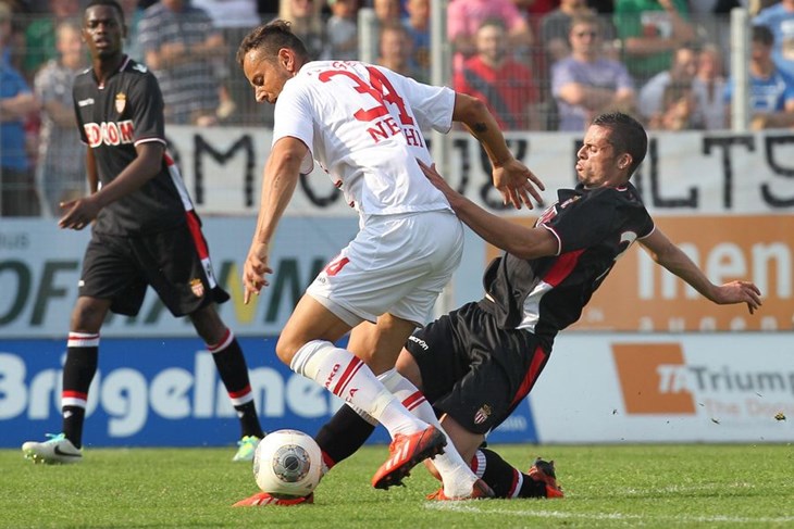 Video: Subašićev Monaco poražen od Augsburga, Stuttgart bolji od Valencije