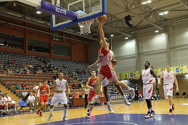 Hrvatska rutinski odradila posao protiv Engleske i s drugog mjesta ide u drugu rundu EP-a