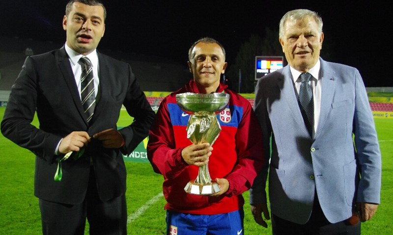 Bivši izbornik Srbije preuzima reprezentaciju Makedonije od kraja ovog mjeseca