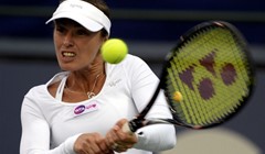 Hingis zaustavljena u parovima, ne planira povratak u singlu