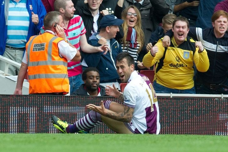 Video: Jelavić bez pogotka u prvom kolu, Lovrenov pobjednički debi u Premiershipu