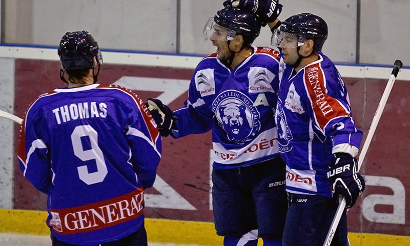 Ledena groznica uoči Medveščakove KHL sezone na Trgu Krešimira Ćosića