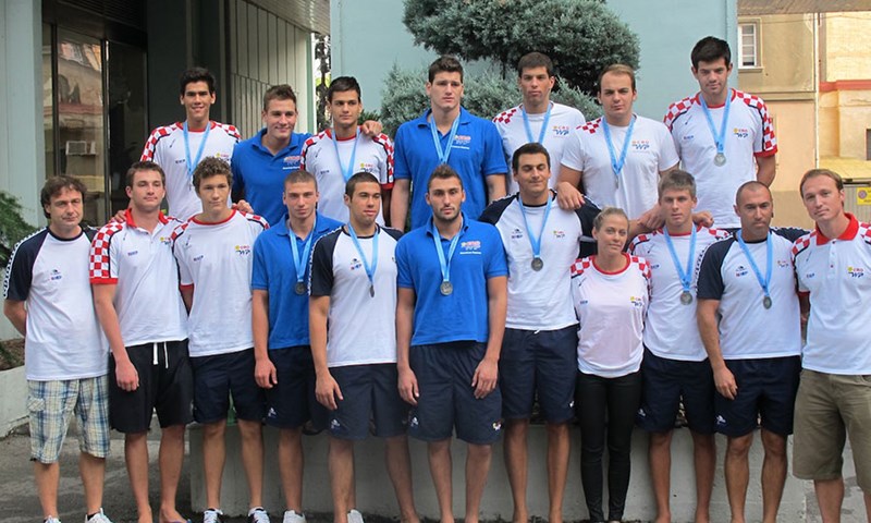 Fotogalerija: Srebrni hrvatski juniori vratili se u Hrvatsku