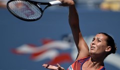 Pennetta slavila i protiv Vinci, Azarenka lako preko Hantuchove u polufinale