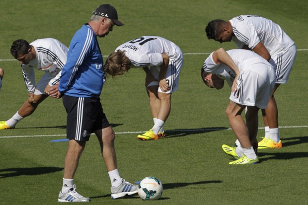 Ancelotti: „Možemo preokrenuti Atletico, bitno je da budemo puni samopouzdanja“