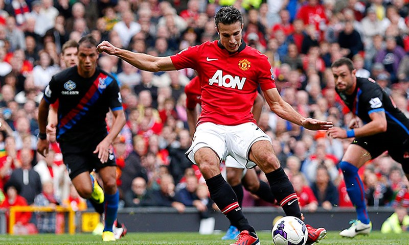 Video: Van Persie načeo Crystal Palace, Rooney osigurao bodove Manchester Unitedu