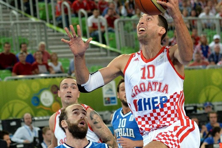 Ukić: "Za reprezentaciju igram 10 godina i prvi put igram u ovakvoj atmosferi. Neka potraje"