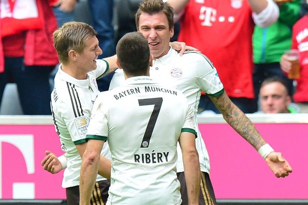 Video: Mandžukić ponovno pogurnuo Bayern prema pobjedi, Oliću rođendanski gol samo za utjehu u porazu