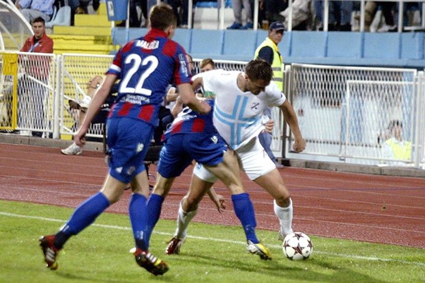 Sjajan pogodak Benka doveo Rijeku u prednost, Kouassi donio bod Hajduku