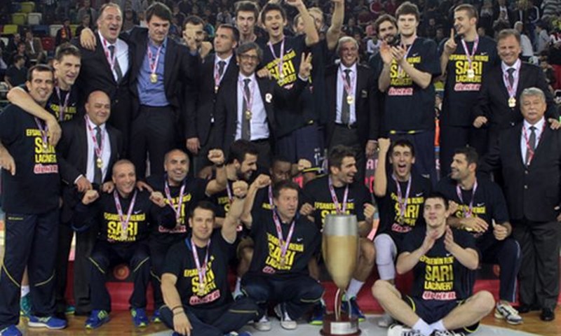 Obradoviću prvi trofej s Fenerbahčeom, Bogdanović i Žorić osvojili Superkup