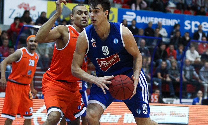 Dario Šarić ostaje u Europi, potpisao za Anadolu Efes