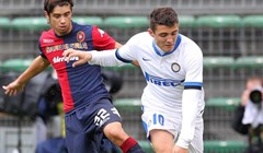 Video: Interove ambicije doživjele težak udarac, Cagliari na San Siru zabio četiri gola