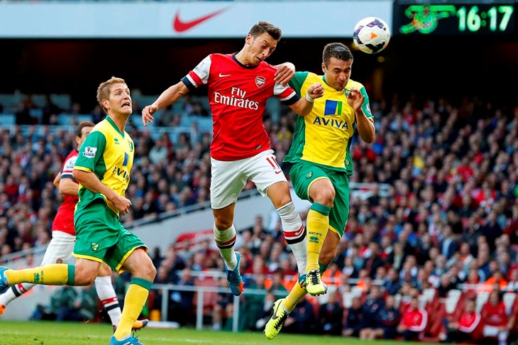 Video: Dejan Lovren utišao Old Trafford i Saintsima donio veliki bod