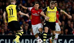 Borussia nanijela Arsenalu tek drugi poraz u sezoni i pokvarila Wengerovo rođendansko slavlje