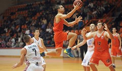 Peršić, Ross i Mrva predvodili Jolly do prve pobjede