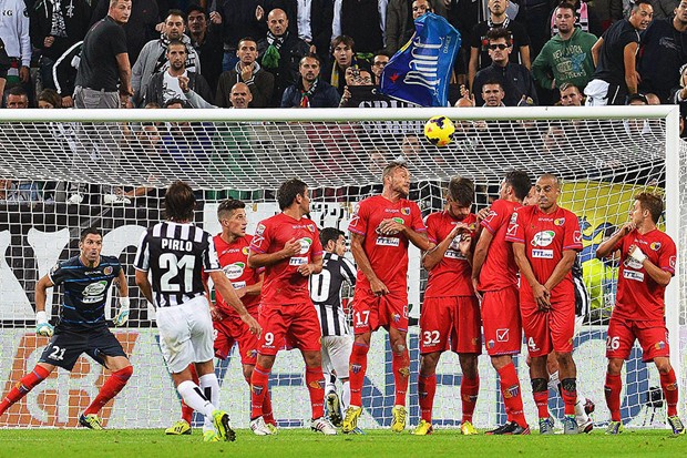 Video: Juventus uvjerljivo do pobjede, Napoli uz pomoć suca
