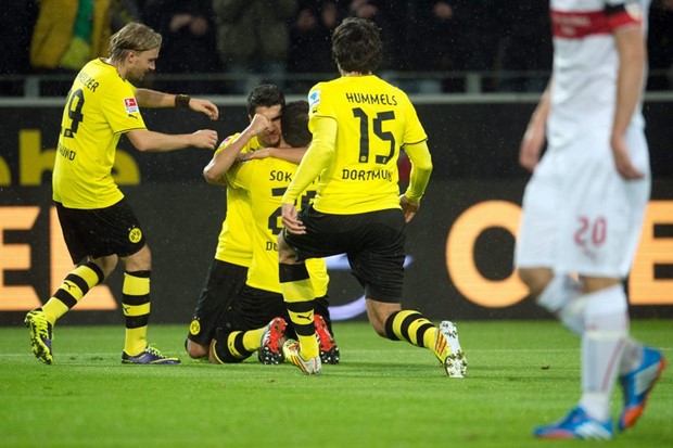 Video: Stuttgart "pregažen" u Dortmundu, hat-trick Lewandowskog