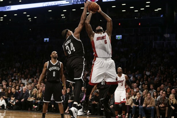 Video: Netsi prekinuli negativni niz protiv Heata, Spursi bez Duncana nadigrali Lakerse