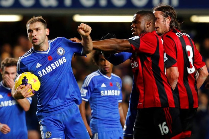 Mourinho: "Kazneni udarac za Chelsea je bio, a primili smo gol nakon sudačke pogreške"