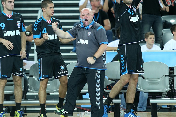 Nastavak priče o čovjeku koji dan započinje i završava rukometom