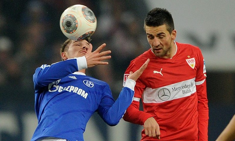 Video: Uvjerljivom pobjedom protiv Stuttgarta Schalke preskočio Wolfsburg