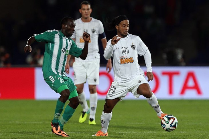 Video: Ništa od brazilsko-njemačkog finala, Raja Casablanca eliminirala Ronaldinhov Atletico