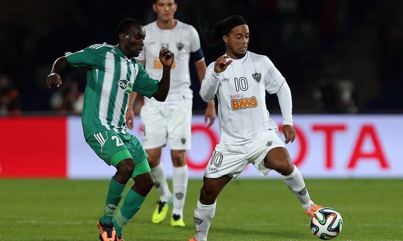 Video: Ništa od brazilsko-njemačkog finala, Raja Casablanca eliminirala Ronaldinhov Atletico