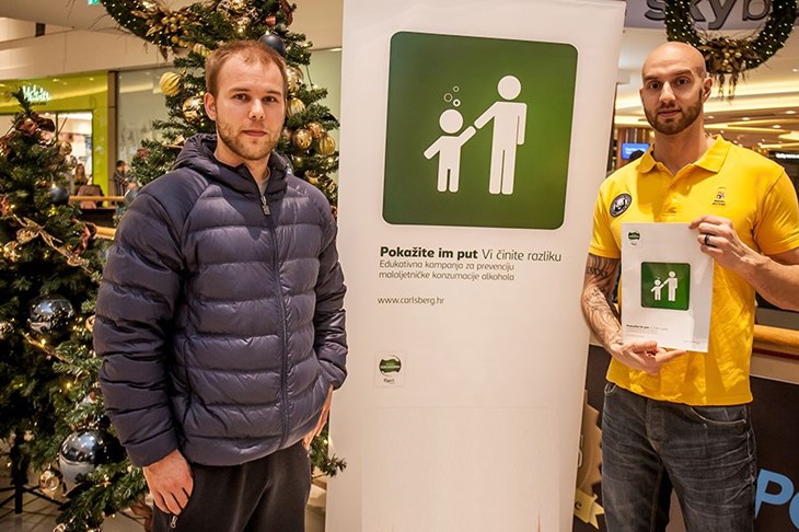 Hokejaši Medveščaka se uključili u kampanju prevencije maloljetničke konzumacije alkohola