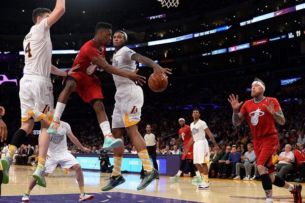 Video: Miami na krilima "velike trojke", Harden vodio Houston do pobjede