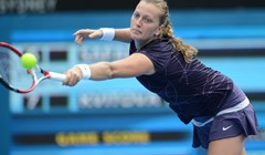 Pironkova šokirala Errani, Kvitova i Kerber sigurno u polufinale