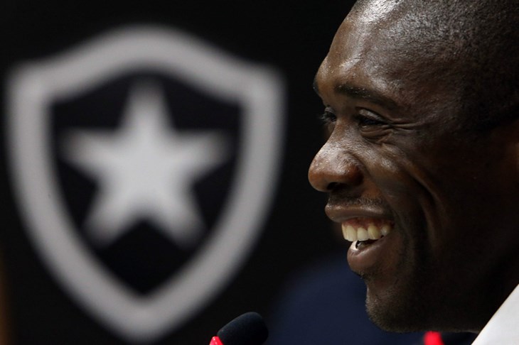 Nakon razočaranja stigla i kazna: Seedorf i Kluivert otpušteni iz Kameruna