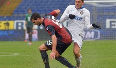 Video: Genoa pobijedila Inter, Bianchi izbio bodove Napoliju u sudačkoj nadoknadi
