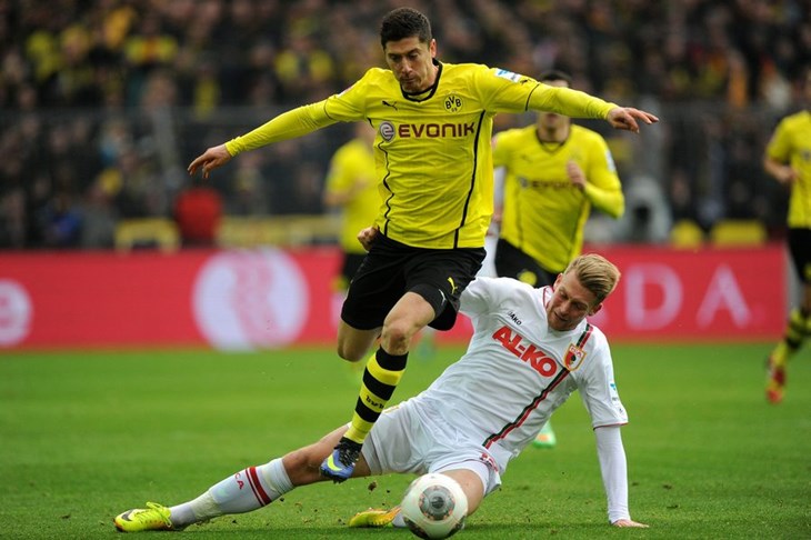 Video: Osmi bundesligaški gol Olića nedovoljan Wolfsburgu, Augsburg neporažen u Dortmundu