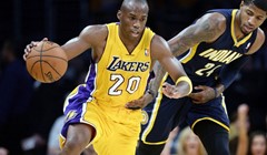 Video: Houston bez Hardena pobijedio Spurse, Memphis iznenadio Portland, Indiana lako u LA-u