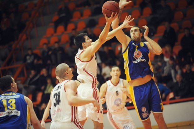 Osijek ponovno dobio košarkaškog prvoligaša