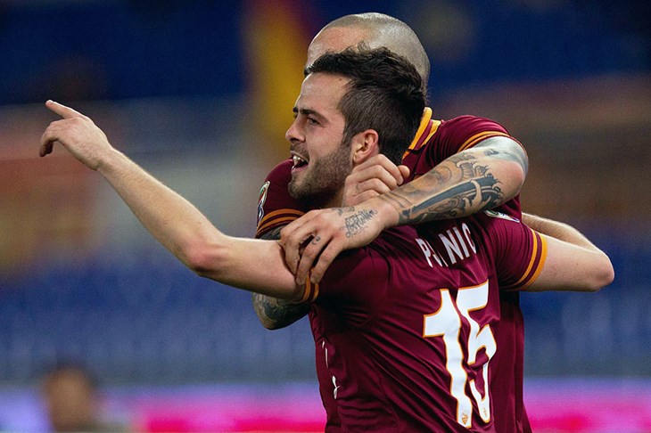 Video: Pjanić iz slobodnjaka i Destro s dva gola riješili Sampdoriju