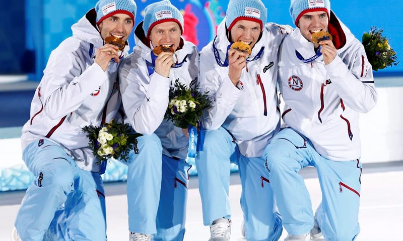 Kanađankama zlato u curlingu, Norvežanima u nordijskoj kombinaciji ekipno