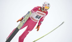 Stoch novom pobjedom učvrstio vodstvo