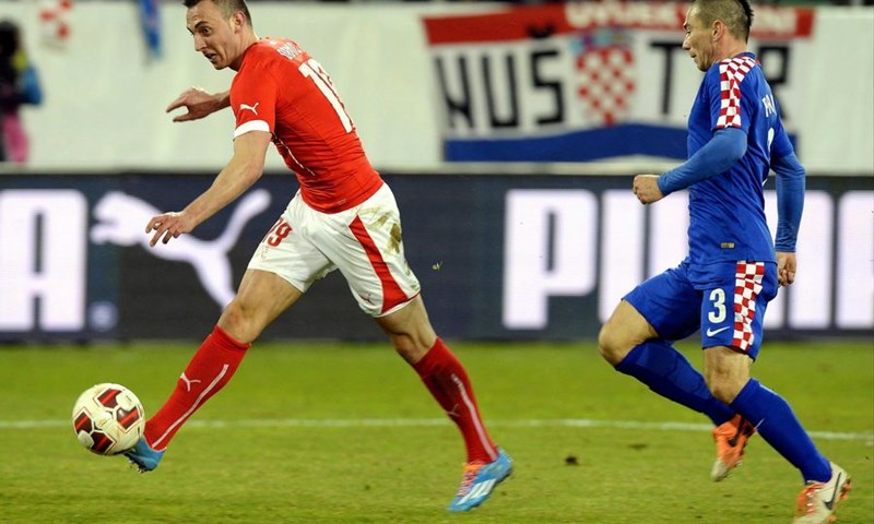 Ako je Josip Drmić želio igrati za Hrvatsku, čega se HNS prestrašio?