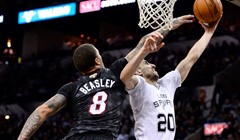 Video: Povijesna pobjeda Clippersa nad Lakersima, Spursi nadigrali Miami