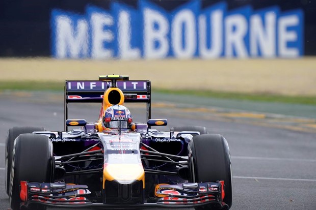 Mateschitz: "Jedina alternativa Renaultu je da sami napravimo motor"