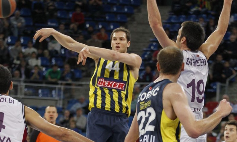 Video: Fenerbahče se raspao u Vitoriji i ostao bez četvrtfinala, kraj nadanja i za Unicaju i Bayern