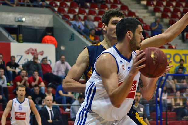 Cibona lakoćom do pobjede protiv šuterski neraspoloženog domaćina