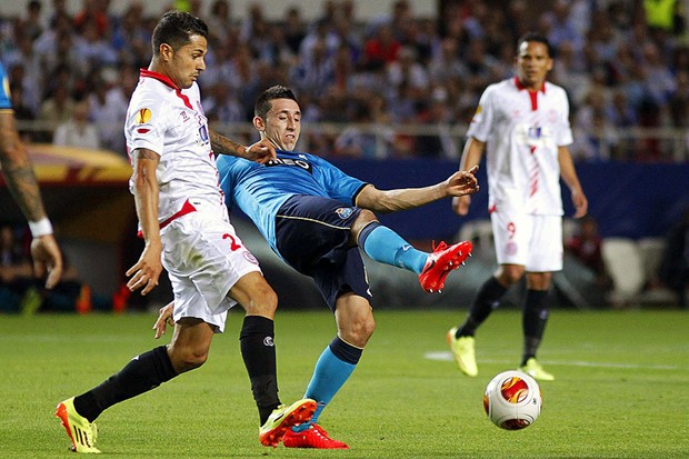 Sevilla odnijela sva tri boda u odličnom susretu na Riazoru predvođena raspoloženim Vitolom