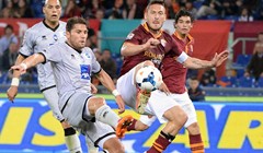 Roma u Genovi zadržala tri boda prednosti nad Sampdorijom