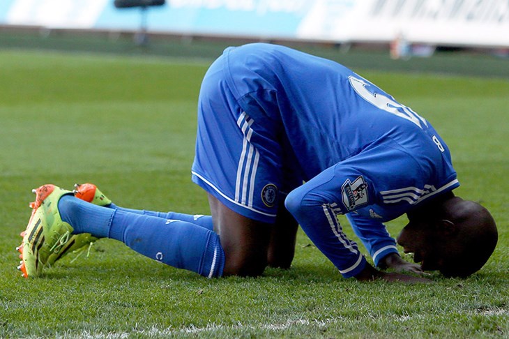 Video: Demba Ba ponovno spasitelj Chelseaja, Londončani i dalje korak iza Liverpoola