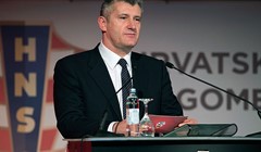 Šuker izabran jednoglasno: ''Obećavam da ću davati maksimum za razvoj hrvatskog nogometa. Budimo ponosni!''