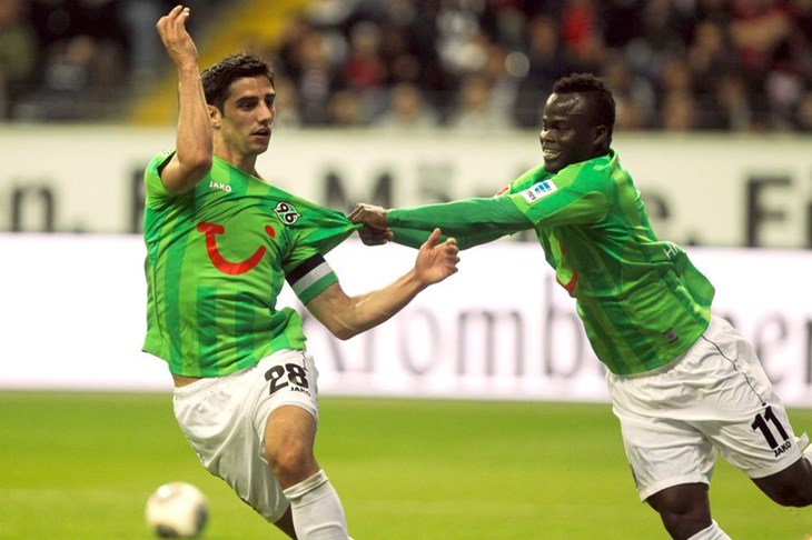 Video: Hannover slavio u Frankfurtu za odmak od opasne zone